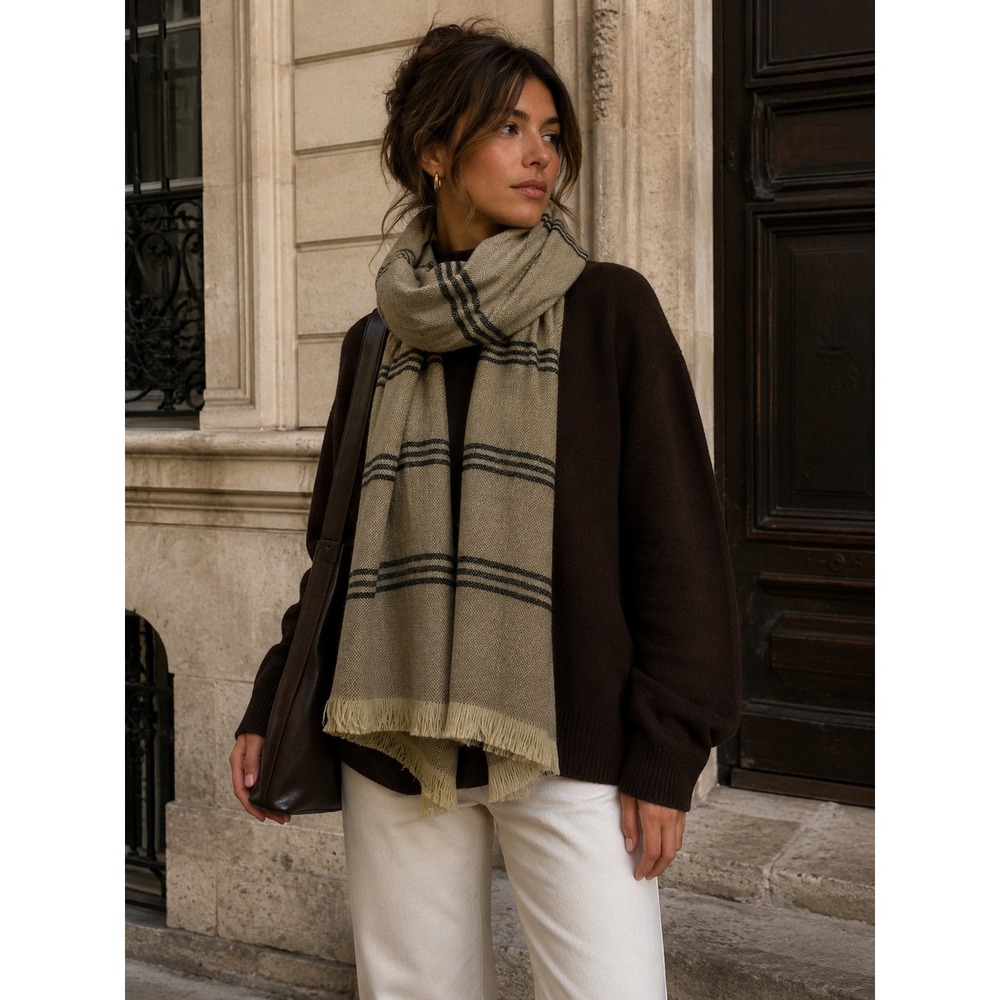Banana Republic Scarf‎ Womens OS Oatmeal Striped Minimalist Neutral Fringed